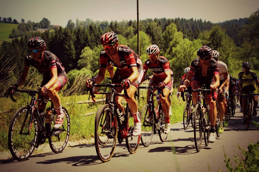 Mały fast food po treningu? Nie szkodzi! 2 road-cycling-585248_1280