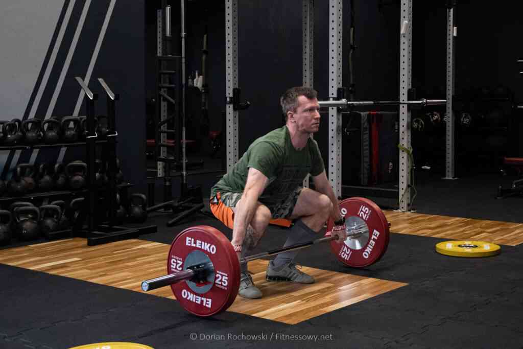 Martwy ciąg rwaniowy - pozycja startowa