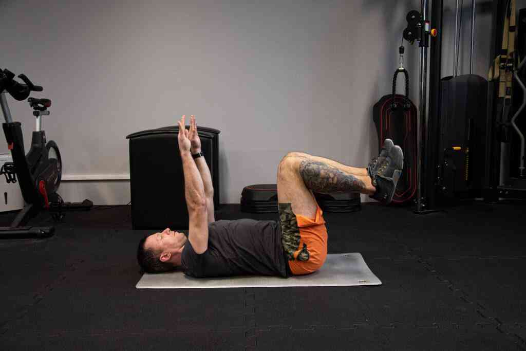 Dead Bug pozycja początkowa