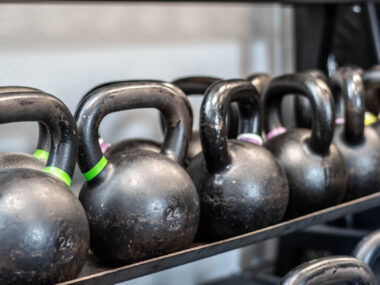 trening z kettlebells osób starsych