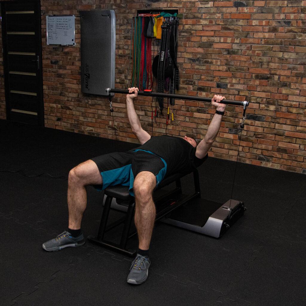 ViSHAPE SmartGym Pro - test nowoczesnego sprzętu do treningu (nie tylko) domowego 7 smartgym pro lawka