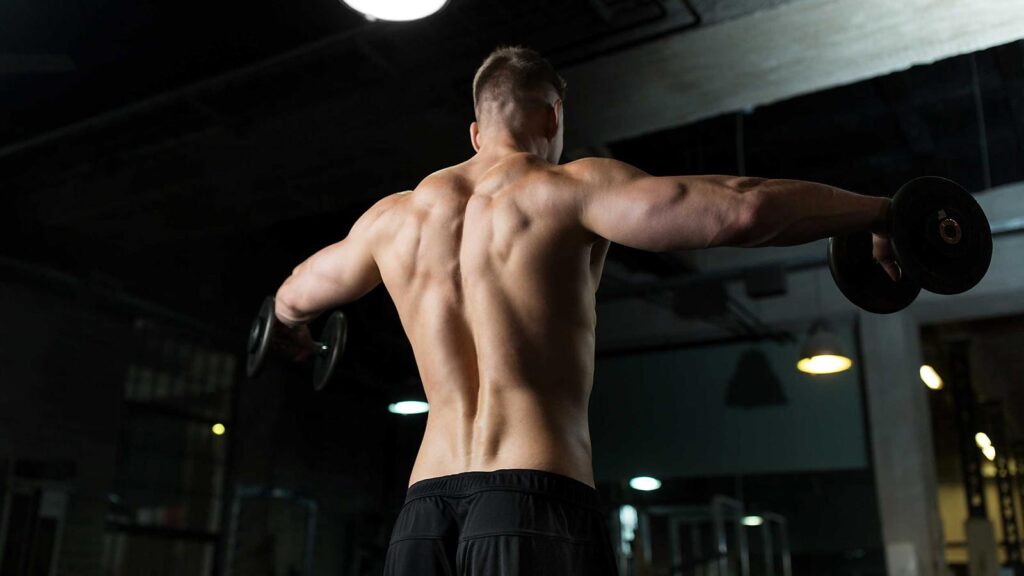 mięsień naramienny