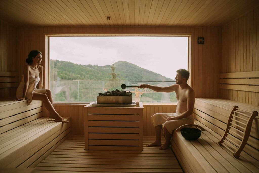 Trendy fitness, które umarły śmiercią naturalną 4 trendy fitness: sauna na odchudzanie