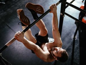 toes to bar