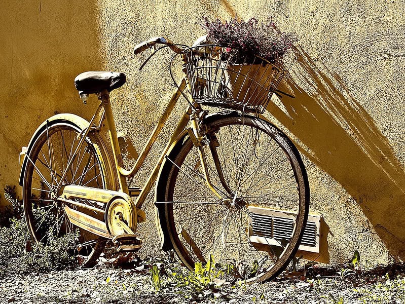 stare części rowerowe pomogą zbudować dobrą zimówkę