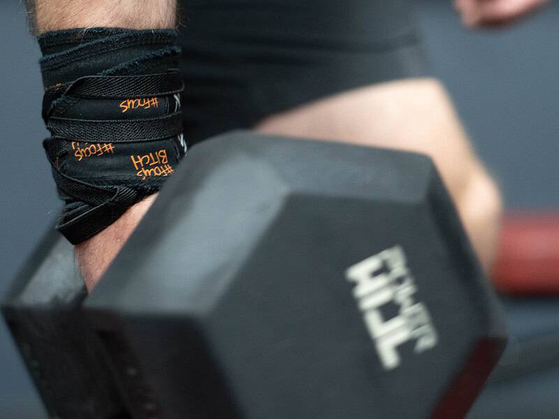 owijki na nadgarstki w użyciu