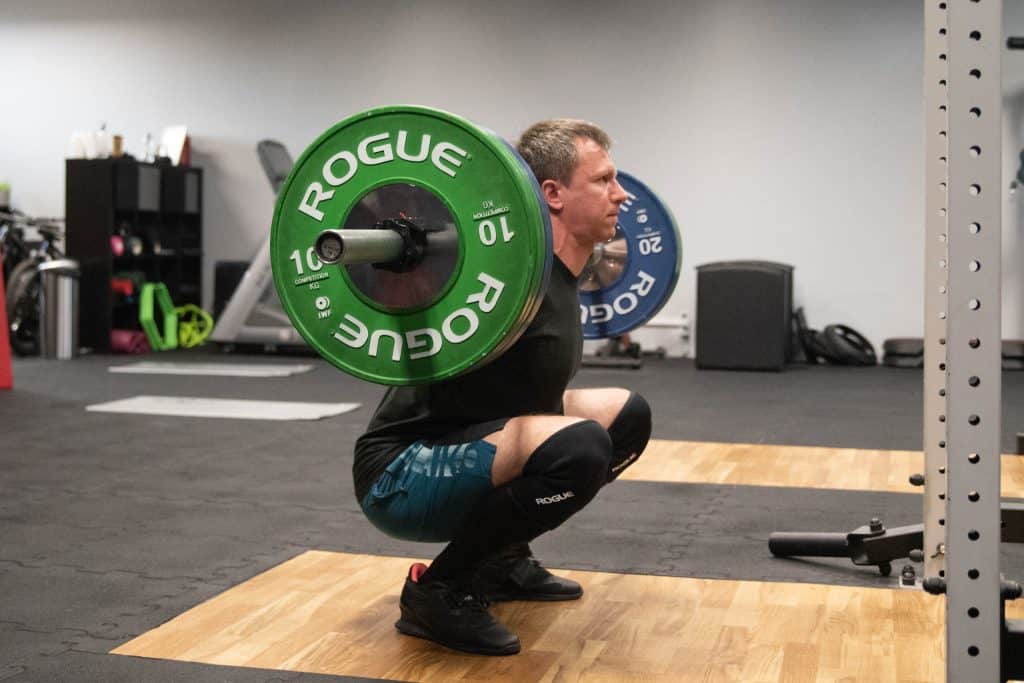 przysiad ze sztanga bsq