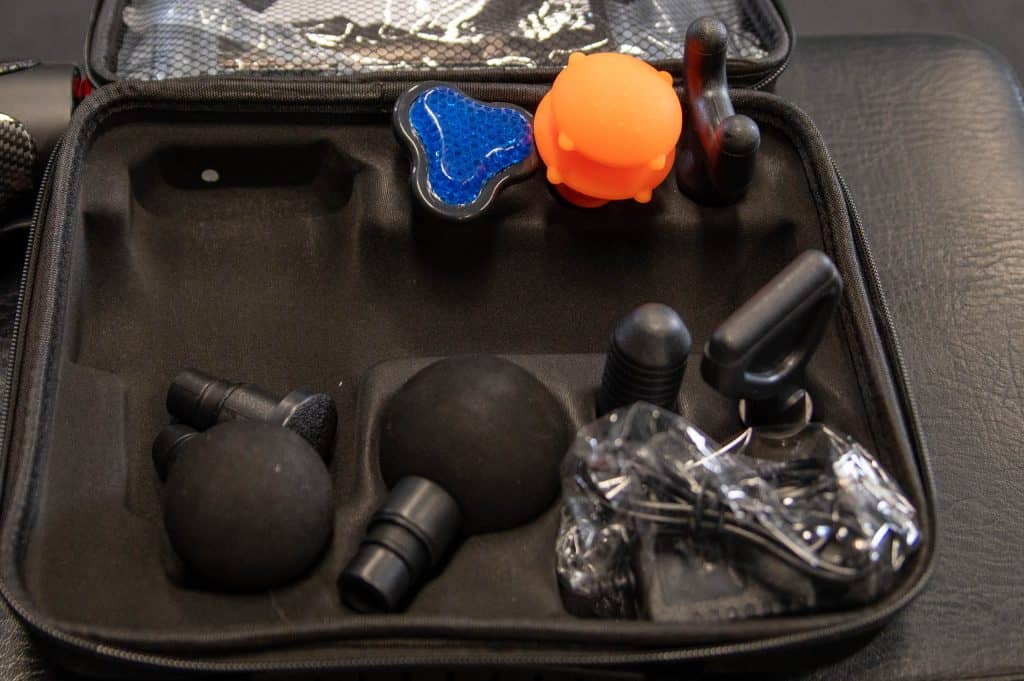 Alpha AMG-02 - popularny pistolet do masażu w teście 3 alpha amg-02