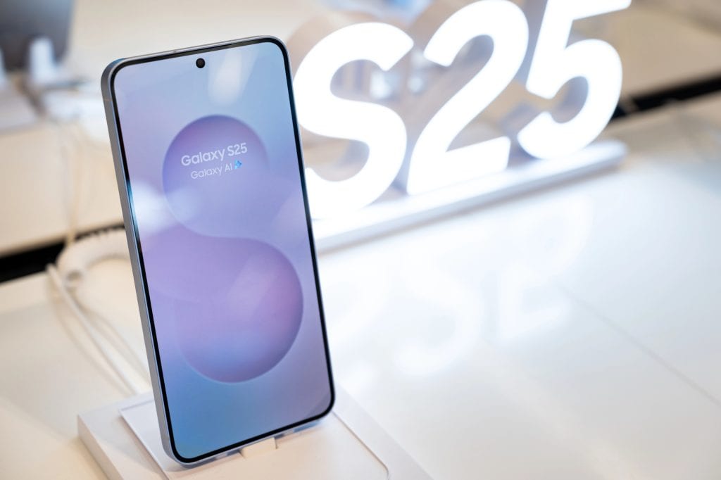 Nowa generacja smartfonów dla aktywnych – Samsung Galaxy S24 i S25 w służbie fitnessu 1 Galaxy S25