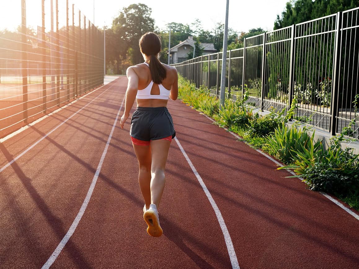 słaby sen a kontuzje u biegaczy