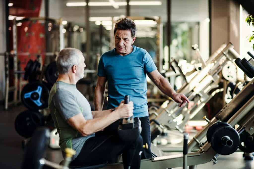 Trening siły maksymalnej (MST) dla seniorów — jak i dlaczego 1 trening mst (siły maksymalnej) dla seniorów