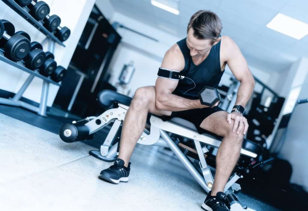 Trening BFR (Blood Flow Restriction): kompletny przewodnik 1 blood flow restriction training
